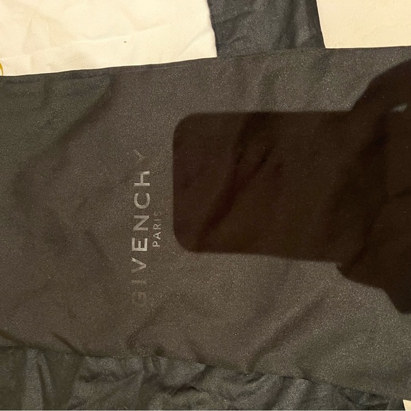 Total Bundle listed in long description for buyer - 75 total - Picture 11 of 15